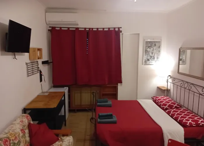 Проживание в семье Trastevere Station Рим
